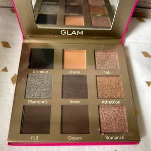Trendbeauty Boss Babe Eyeshadow Palette